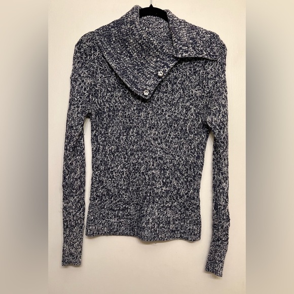 Banana Republic Sweaters - Banana Republic Sweater